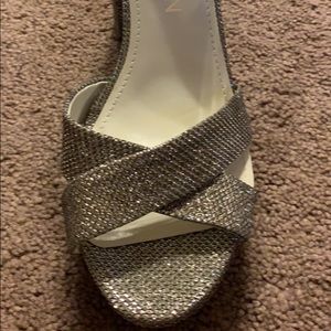 Anne Klein Lalima metallic platform heels